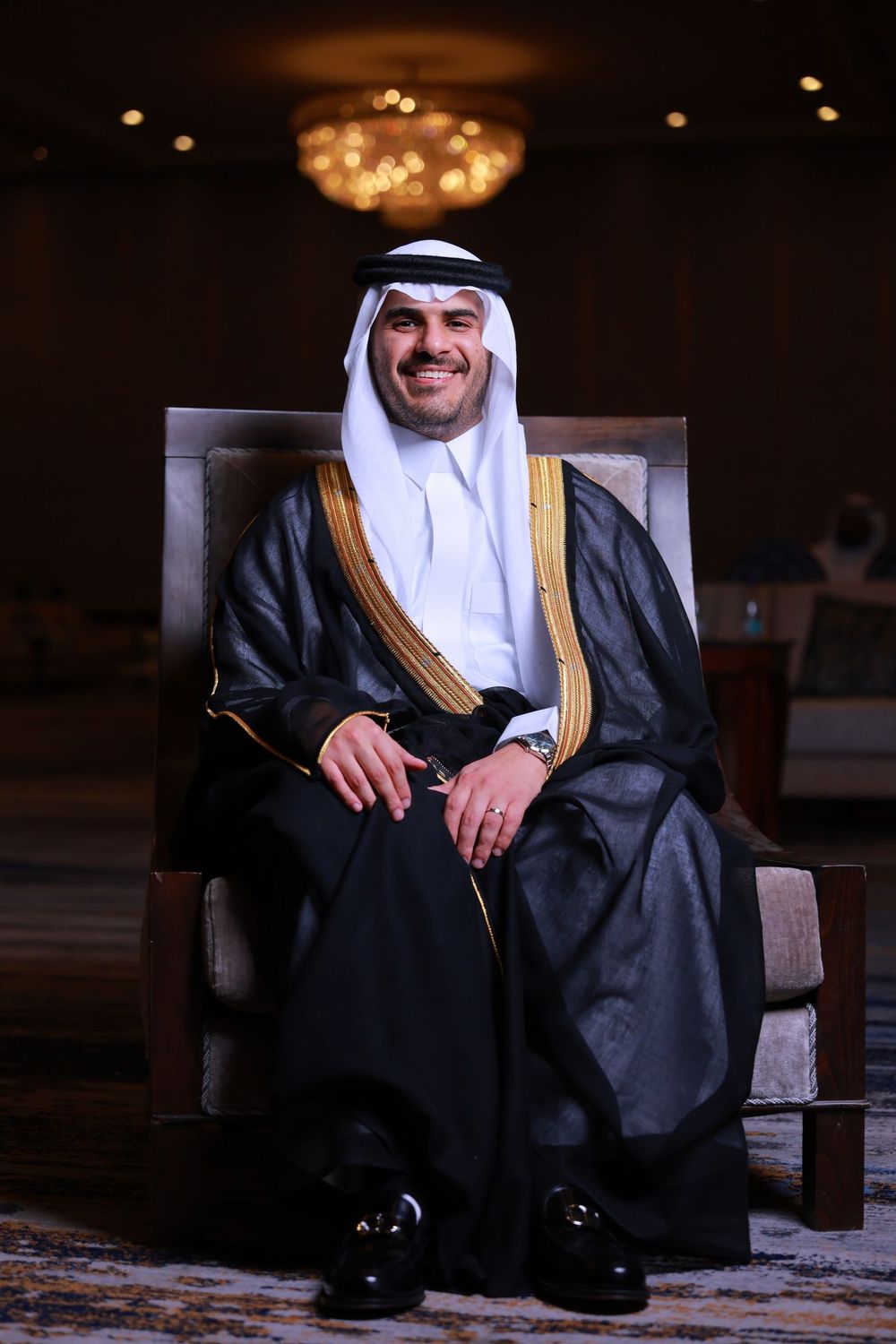 Client in traditional Saudi bisht
